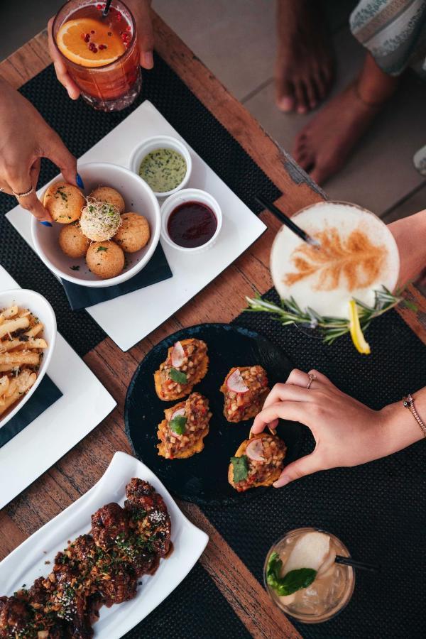 Elements Hotel & Shops Curacao 빌렘스타트 외부 사진