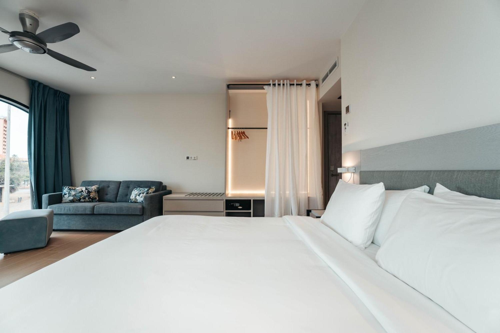 Elements Hotel & Shops Curacao 빌렘스타트 외부 사진