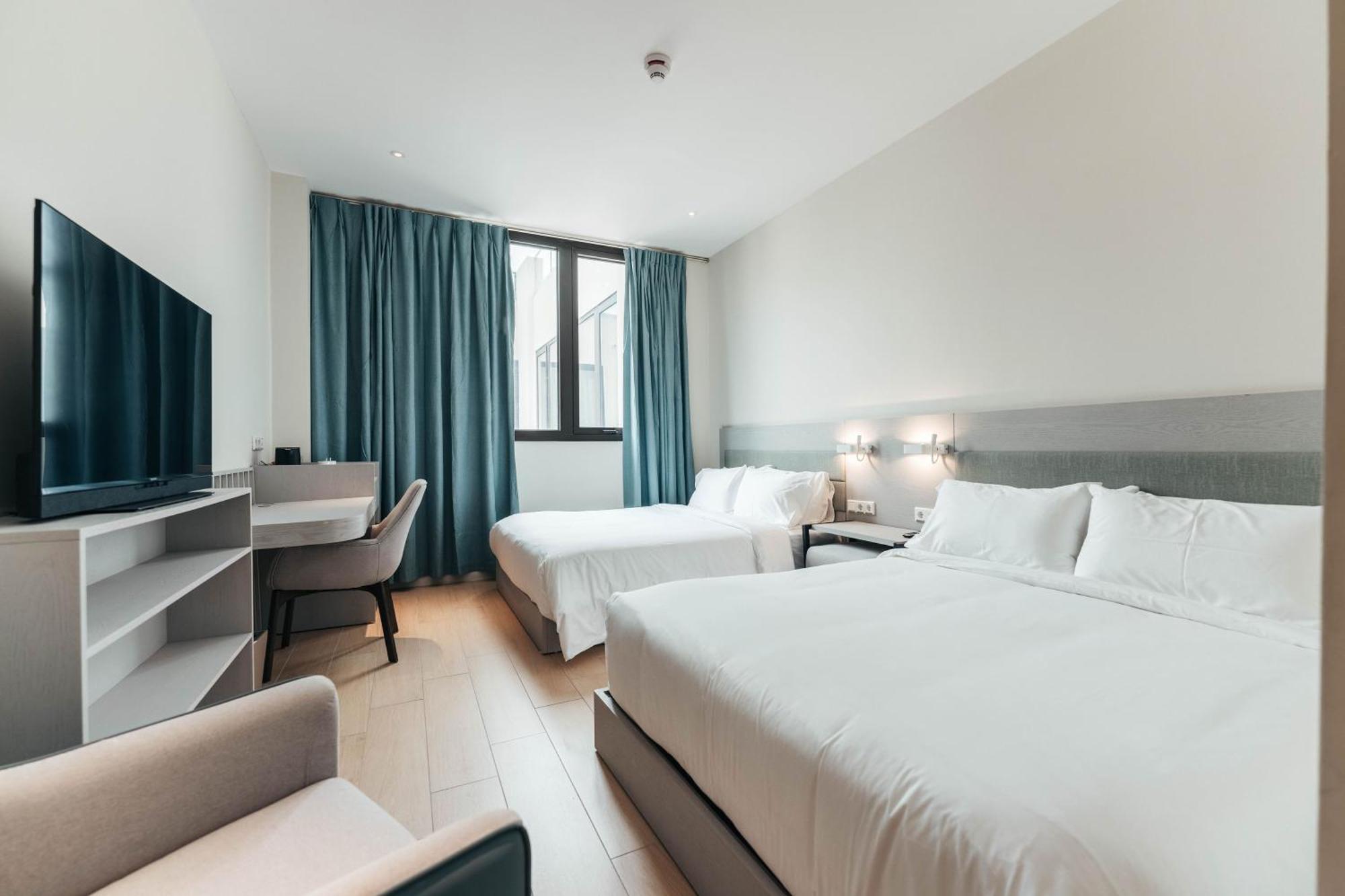 Elements Hotel & Shops Curacao 빌렘스타트 외부 사진