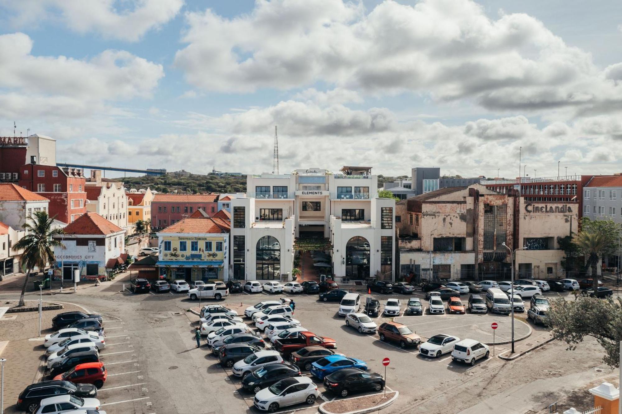 Elements Hotel & Shops Curacao 빌렘스타트 외부 사진